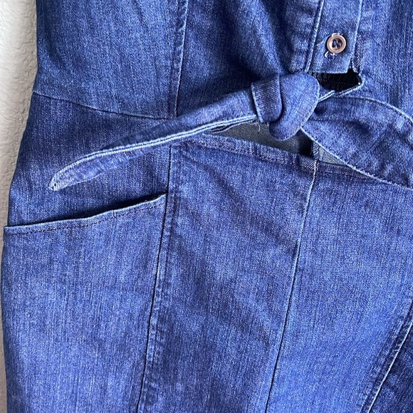 Denim Cut Out Romper 💙NWOT💙 - Picture 3 of 7